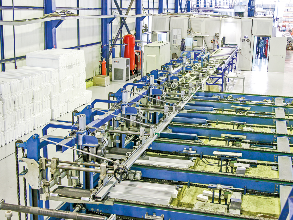 <p>Ворота производятся на высокоточном оборудовании</p>
